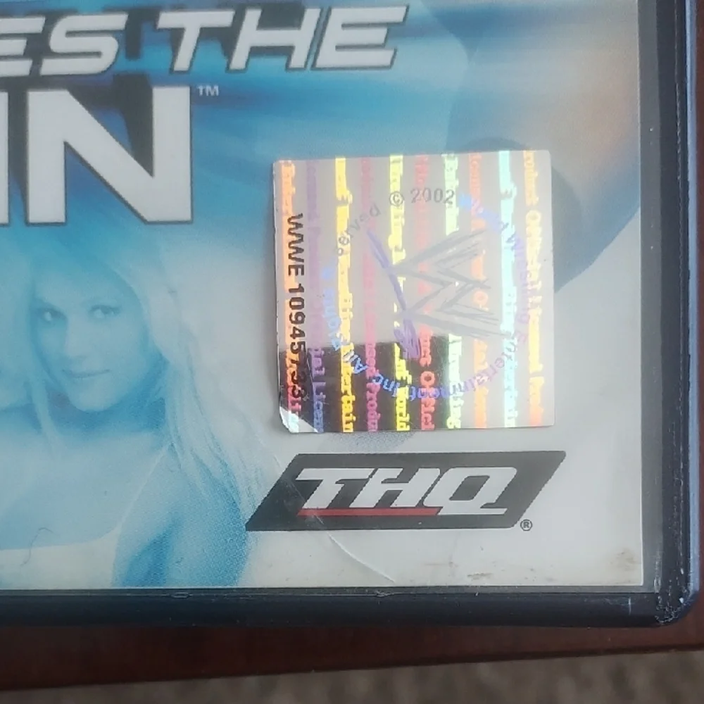 HQ Metallic Blue WWE SmackDown! Here Comes the Pain Video Game - Picture 3 of 6
